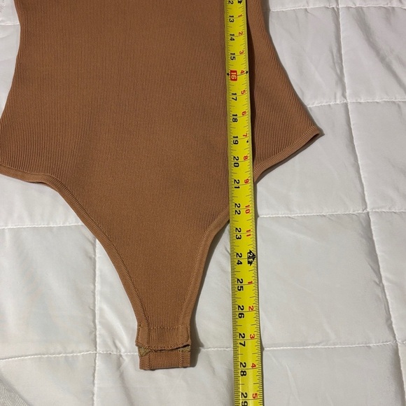 Ee:some Coco Ruffle Sleeve Bodysuit - Picture 6 of 12